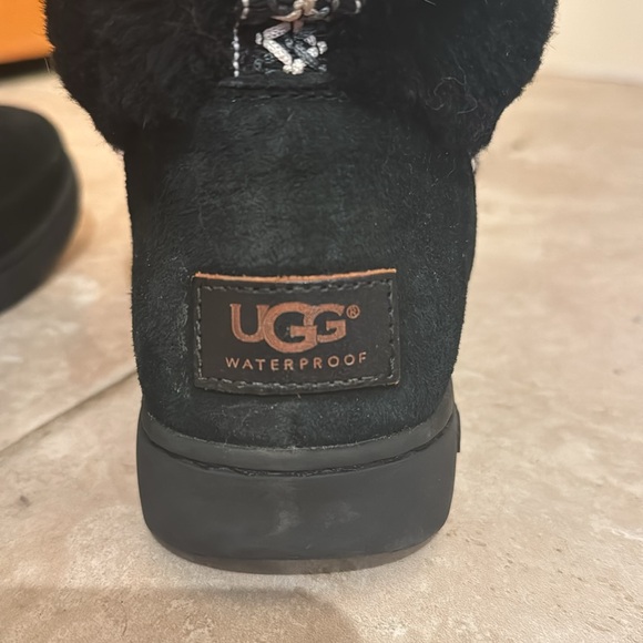 Ugg Australia boots - Picture 2 of 4